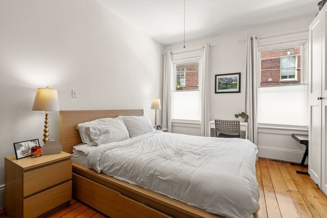 19 Walker St, Boston, MA 02129