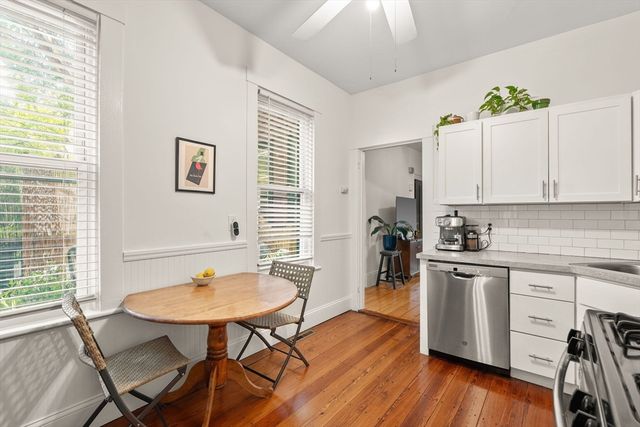 19 Walker St, Boston, MA 02129