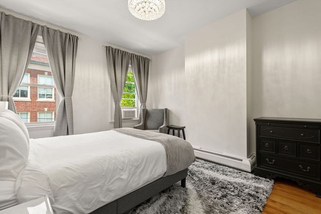 19 Walker St, Boston, MA 02129