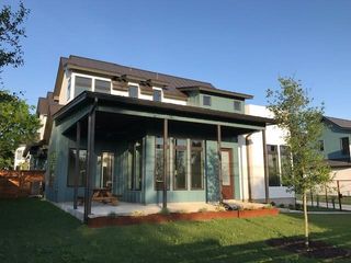 2105 Greenwood Ave A, Austin, TX 78723