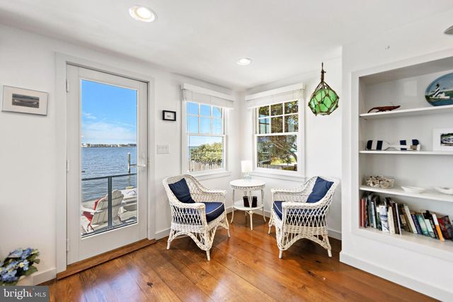 62 MAIDEN LN, Harvey Cedars, NJ 08008