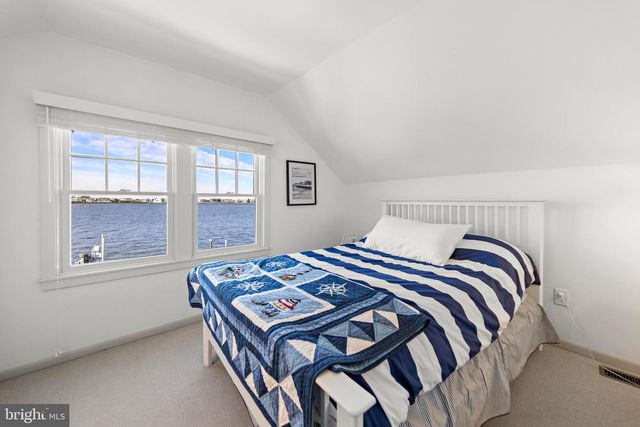 62 MAIDEN LN, Harvey Cedars, NJ 08008