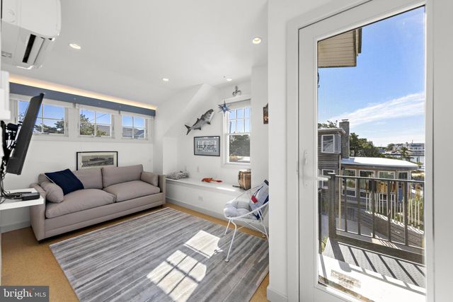 62 MAIDEN LN, Harvey Cedars, NJ 08008