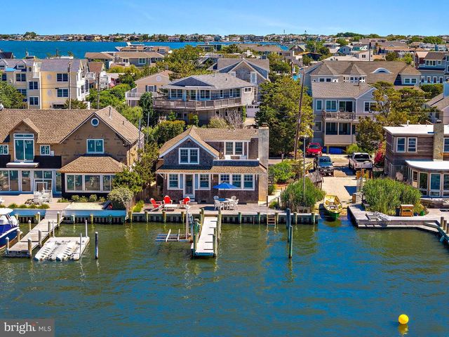 62 MAIDEN LN, Harvey Cedars, NJ 08008