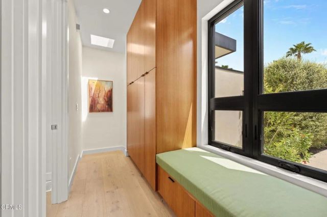 887 Via Ondulando, Ventura, CA 93003