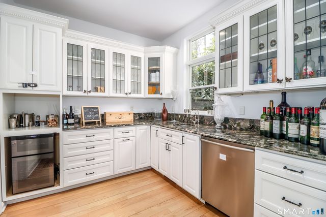 62 Riverford Road, Brookfield, CT 06804