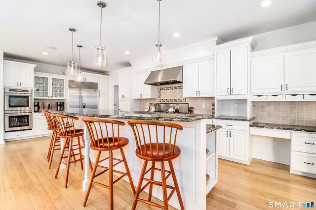 62 Riverford Road, Brookfield, CT 06804