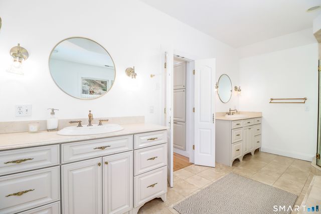 62 Riverford Road, Brookfield, CT 06804