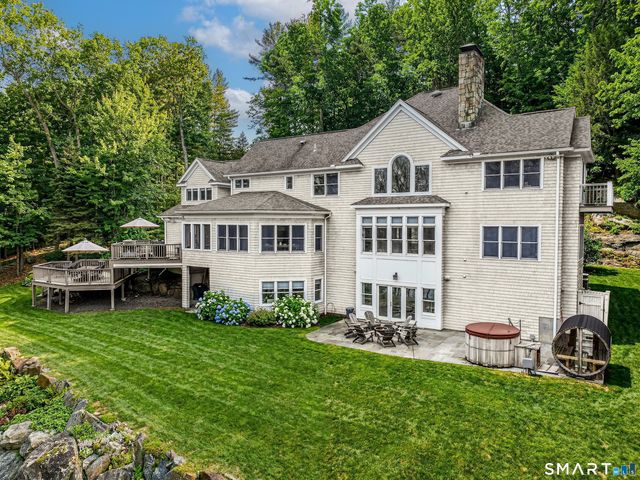 62 Riverford Road, Brookfield, CT 06804