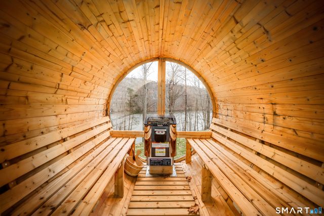 62 Riverford Road, Brookfield, CT 06804