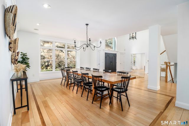 62 Riverford Road, Brookfield, CT 06804