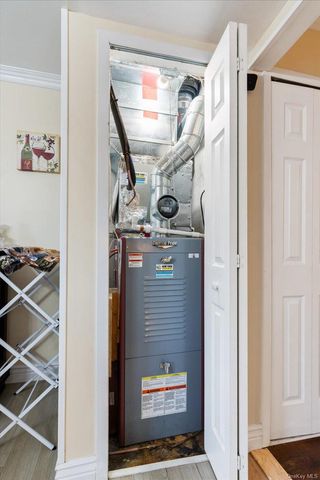 4 Raintree Court 4, Deer Park, NY 11729