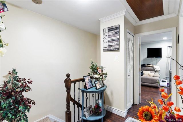 4 Raintree Court 4, Deer Park, NY 11729