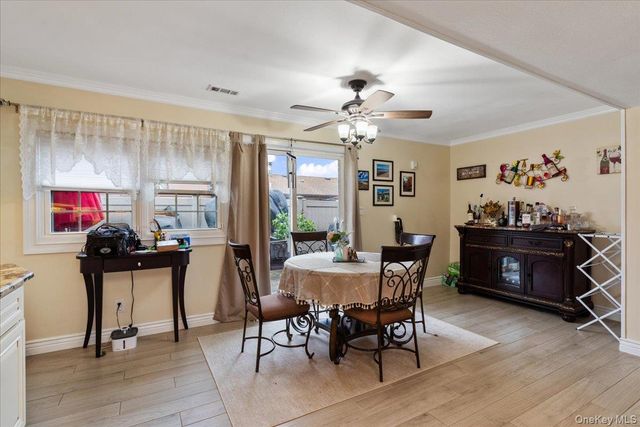 4 Raintree Court 4, Deer Park, NY 11729