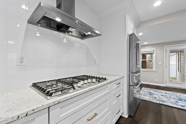 1112 E Burnett Ave, Louisville, KY 40217