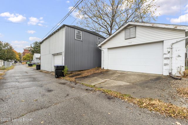 1112 E Burnett Ave, Louisville, KY 40217