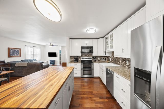 3316 Fort Harrods Court, Lexington, KY 40513