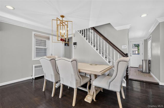 41 Catherine Avenue, Franklin Square, NY 11010