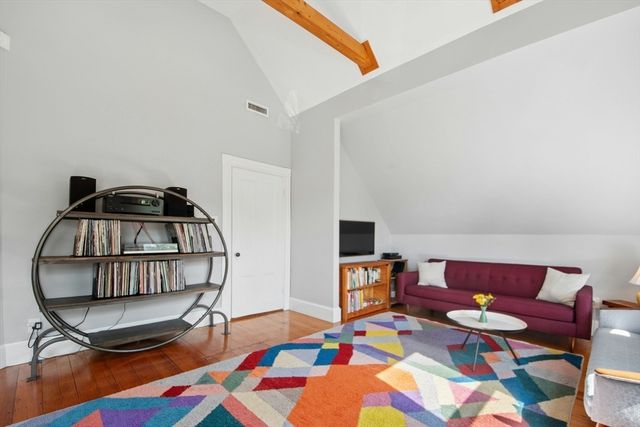 42 Wyman St 3, Boston, MA 02130