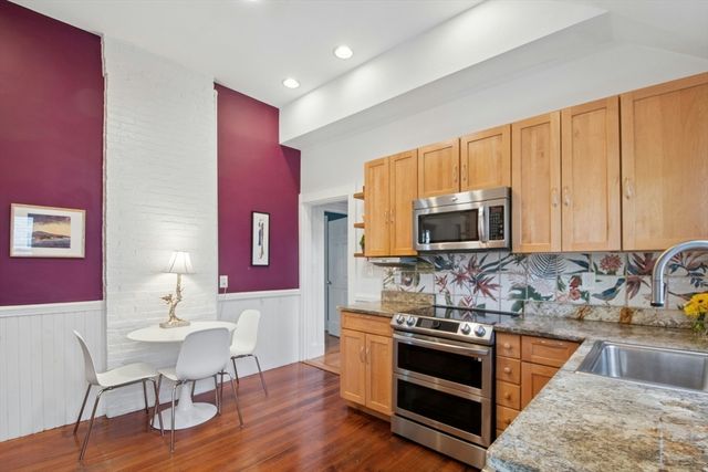 42 Wyman St 3, Boston, MA 02130