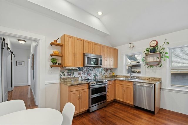 42 Wyman St 3, Boston, MA 02130