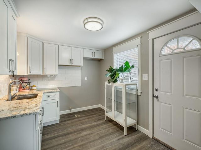 655 11th Avenue N, South Saint Paul, MN 55075