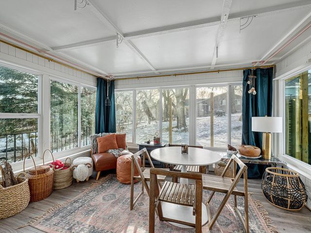 655 11th Avenue N, South Saint Paul, MN 55075