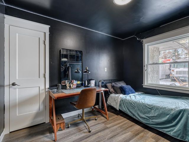 655 11th Avenue N, South Saint Paul, MN 55075