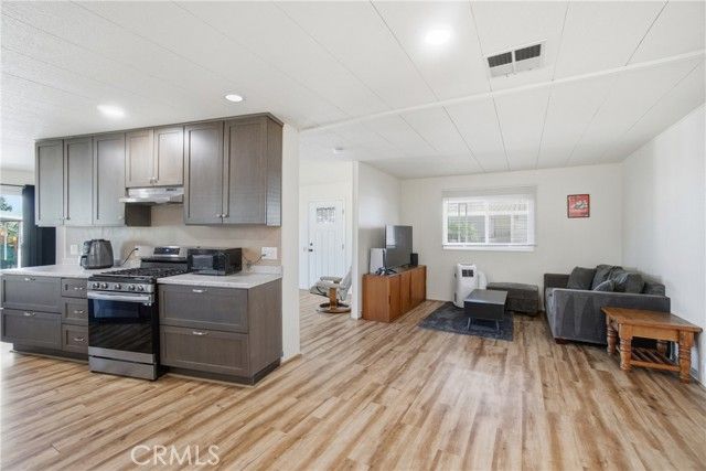 65 Via Sintra 65, Camarillo, CA 93012