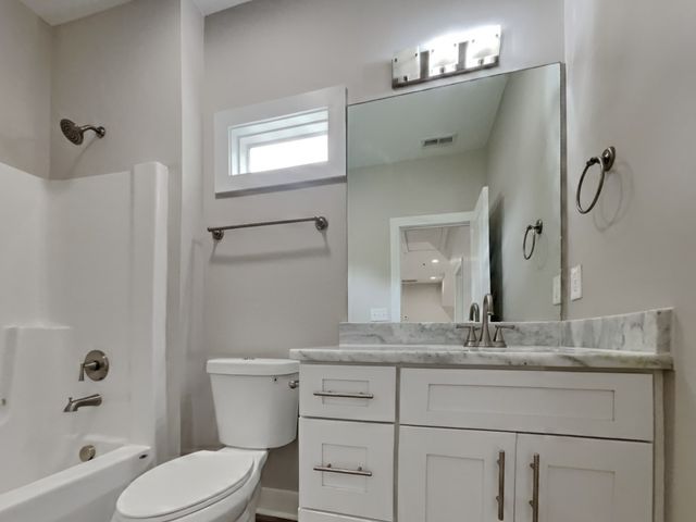 1765 Bridgecrest Dr, Antioch, TN 37013