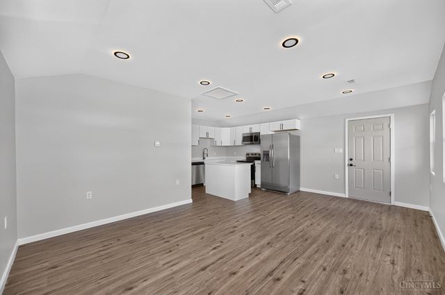 8812 Pine Road, Sycamore Twp, OH 45242