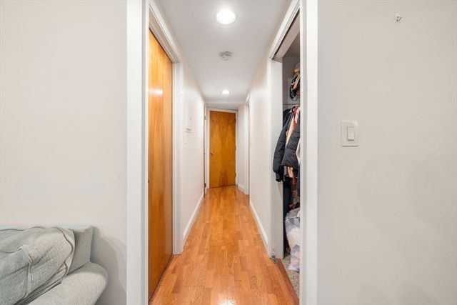 30 Peterborough H, Boston, MA 02215