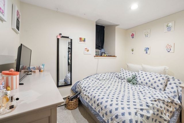 30 Peterborough H, Boston, MA 02215