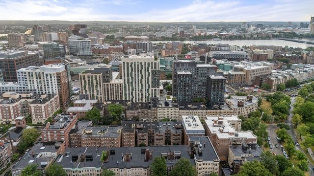 30 Peterborough H, Boston, MA 02215