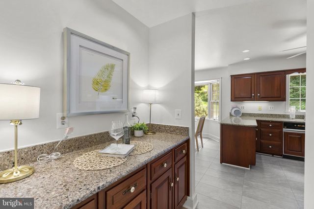 300 STONEHURST RD, Phoenix, MD 21131