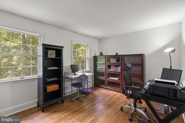 300 STONEHURST RD, Phoenix, MD 21131