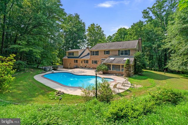 300 STONEHURST RD, Phoenix, MD 21131