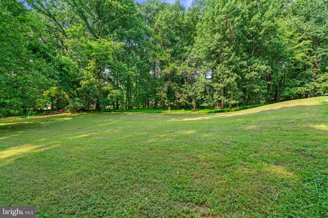 300 STONEHURST RD, Phoenix, MD 21131
