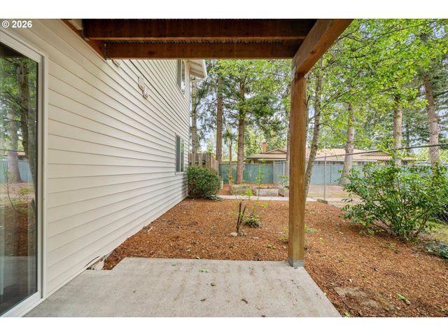1546 Ne CLEVELAND Ave, Gresham, OR 97030