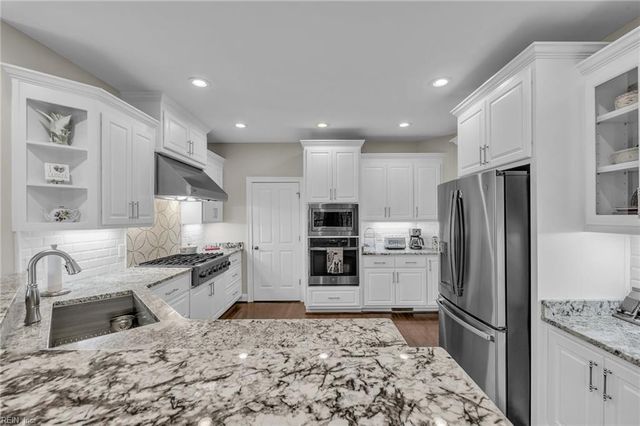 20576 Southport Landing PL, Smithfield, VA 23430