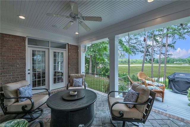 20576 Southport Landing PL, Smithfield, VA 23430