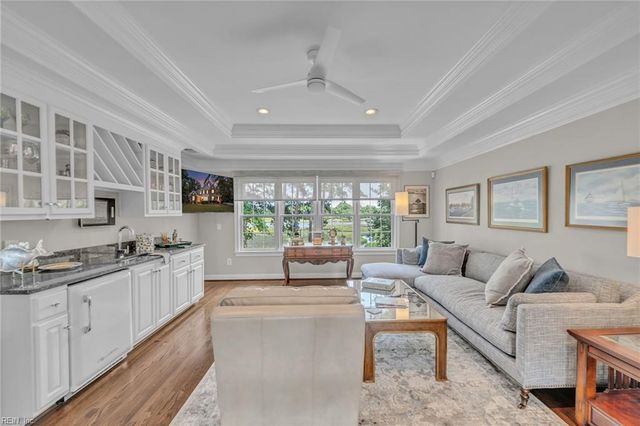 20576 Southport Landing PL, Smithfield, VA 23430