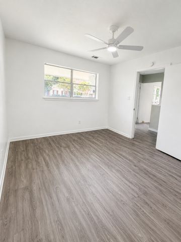 3543 Ridgebriar Drive, Dallas, TX 75234