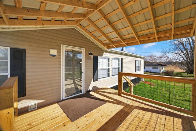 4266 Burgess Falls Rd, Sparta, TN 38583