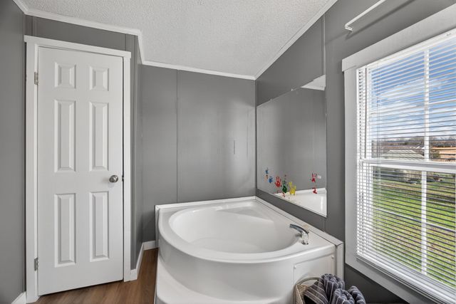 4266 Burgess Falls Rd, Sparta, TN 38583