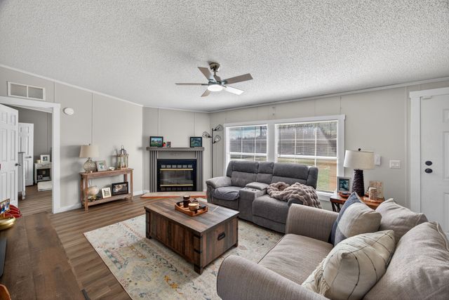 4266 Burgess Falls Rd, Sparta, TN 38583