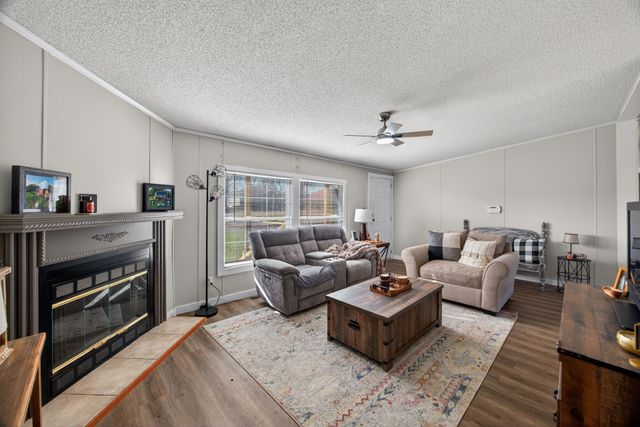 4266 Burgess Falls Rd, Sparta, TN 38583