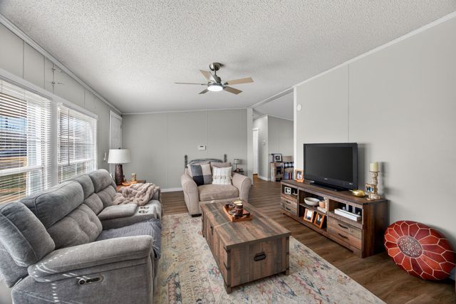 4266 Burgess Falls Rd, Sparta, TN 38583