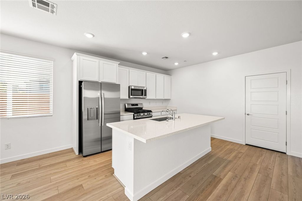 9572 Sagebrush Grove Street, Las Vegas, NV 89178 — photo 5