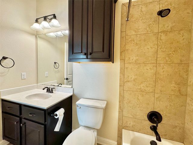 4207 Oldenburg LN, Cedar Park, TX 78613